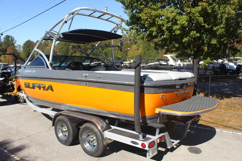 Slide: The Image of Supra 21 V 2010 - 3