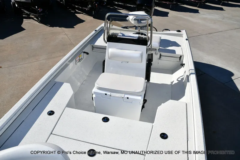 Slide: The Image of Ranger RB200 Cup w/150HP Mercury Pro-XS 2026 - 16