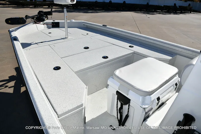 Slide: The Image of Ranger RB200 Cup w/150HP Mercury Pro-XS 2026 - 39