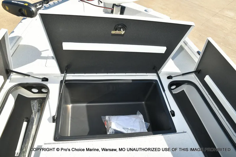 Slide: The Image of Ranger RB200 Cup w/150HP Mercury Pro-XS 2026 - 61