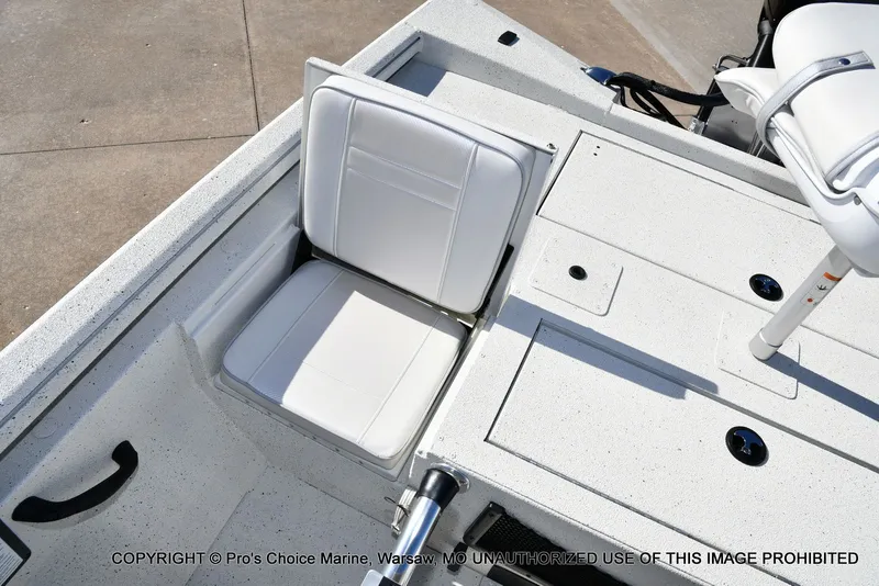 Slide: The Image of Ranger RB200 Cup w/150HP Mercury Pro-XS 2026 - 74