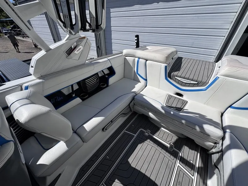 Slide: The Image of Nautique G23 2017 - 10