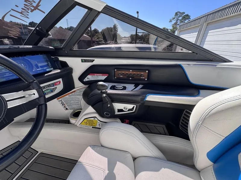 Slide: The Image of Nautique G23 2017 - 16