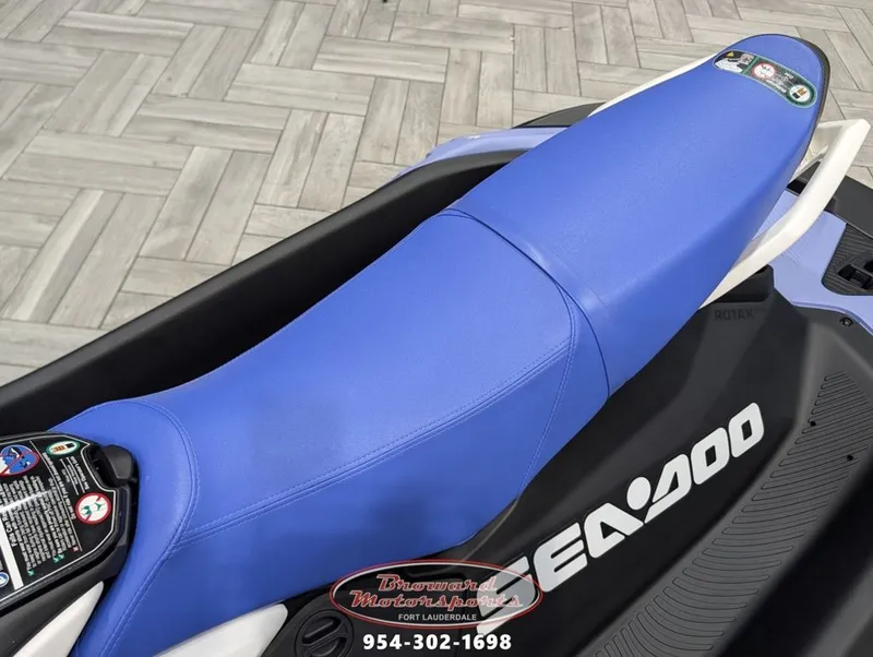 Slide: The Image of Sea-Doo Spark for 3 2026 - 12