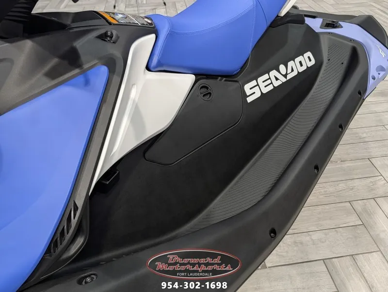 Slide: The Image of Sea-Doo Spark for 3 2026 - 9
