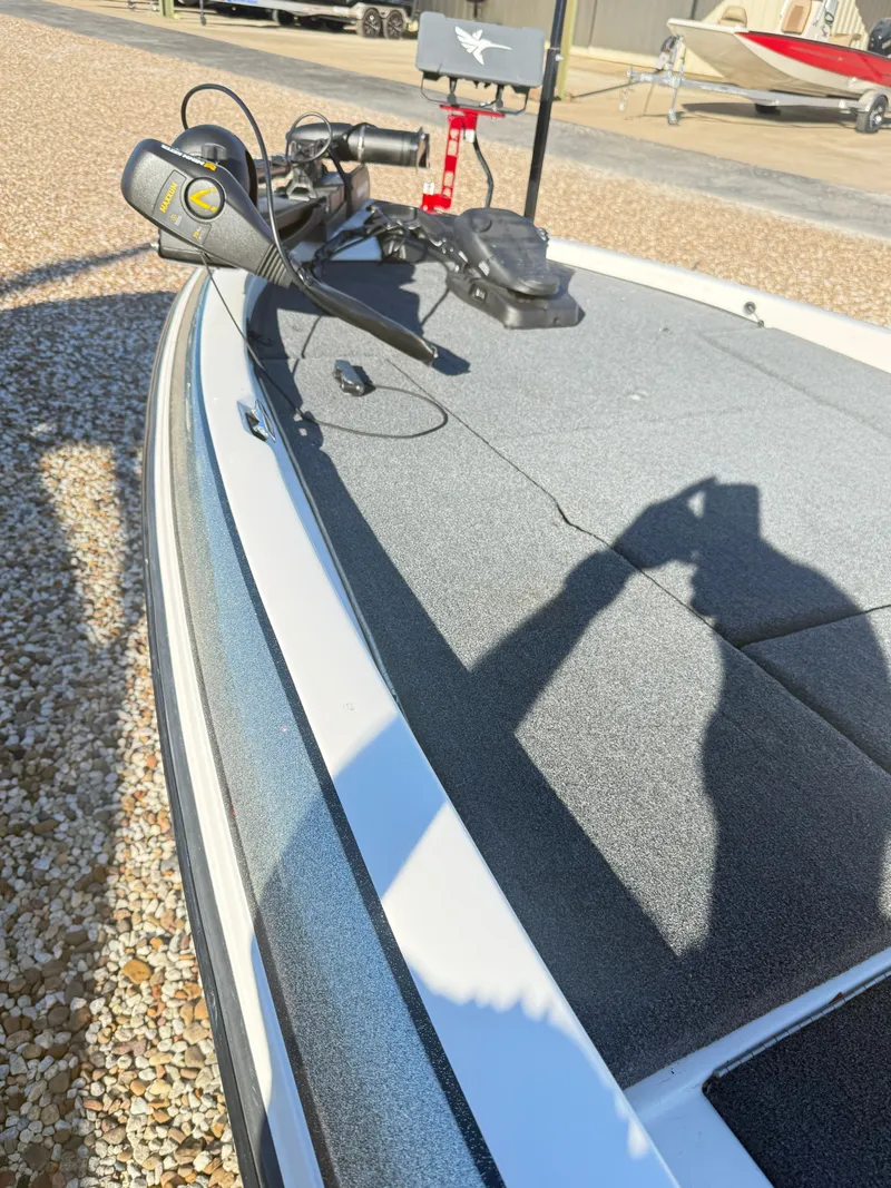 Slide: The Image of Skeeter SX190 2004 - 15