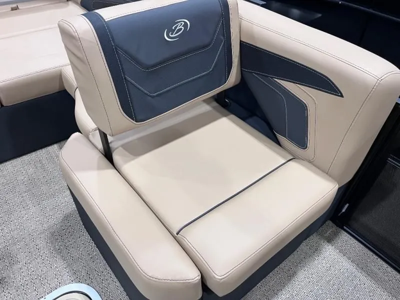 Slide: The Image of Cabrio C22U 2026 - 11