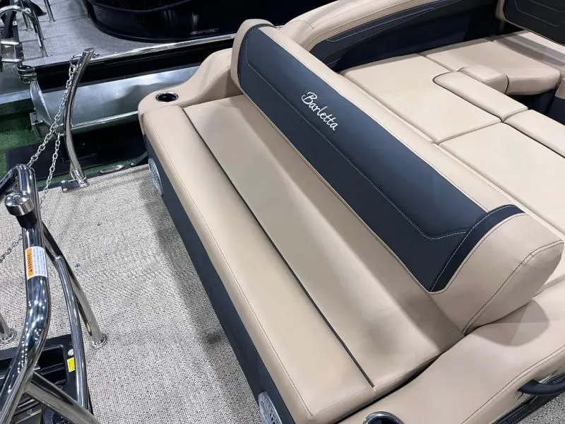 Slide: The Image of Cabrio C22U 2026 - 17