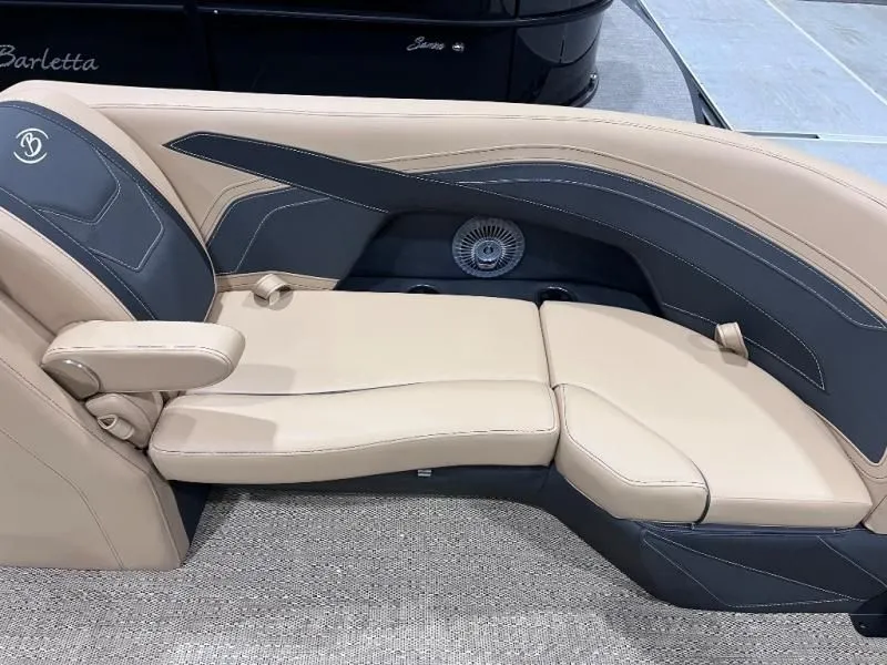 Slide: The Image of Cabrio C22U 2026 - 8