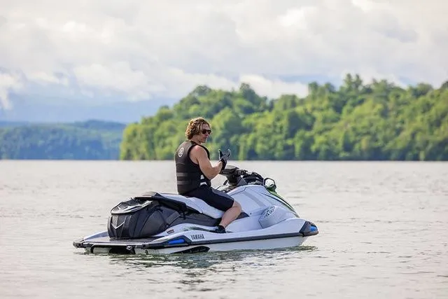 Slide: The Image of Yamaha VX Deluxe 2026 - 8