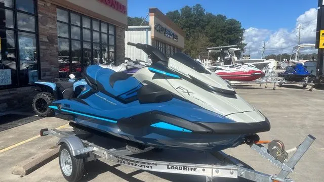 Slide: The Image of Yamaha FX Limited SVHO 2025 - 7