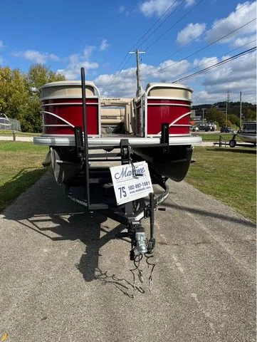 Slide: The Image of Sun Tracker Party Barge 20 DLX 2023 - 5