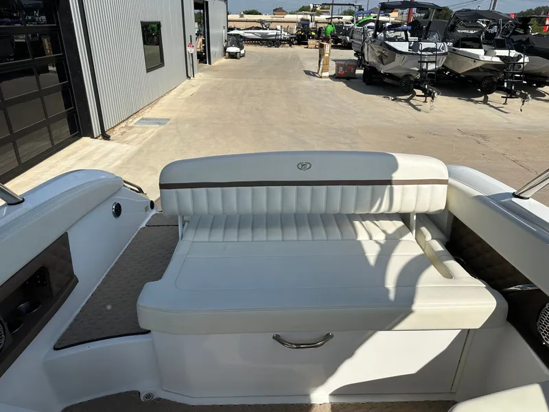 Slide: The Image of Cobalt A25 2014 - 19