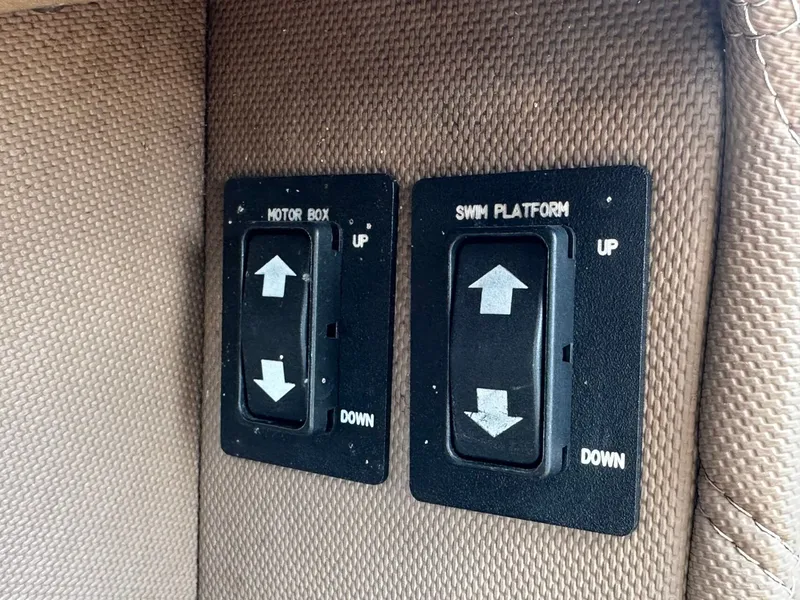 Slide: The Image of Cobalt A25 2014 - 23