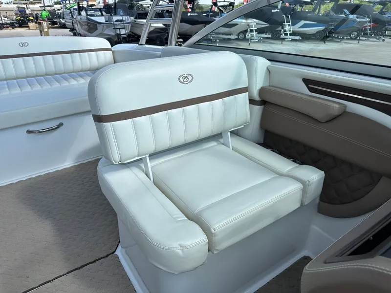 Slide: The Image of Cobalt A25 2014 - 40