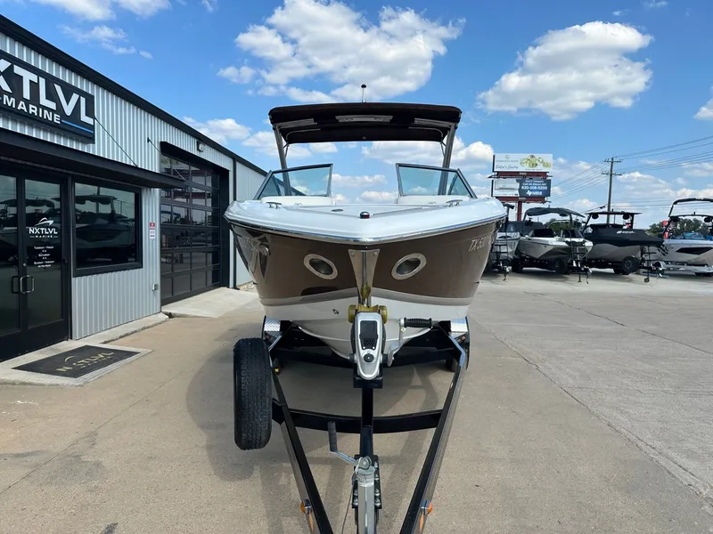 Slide: The Image of Cobalt A25 2014 - 8