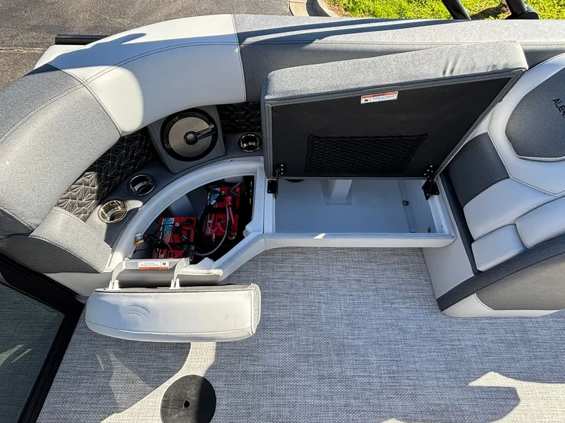 Slide: The Image of Alera M23Q 2026 - 14