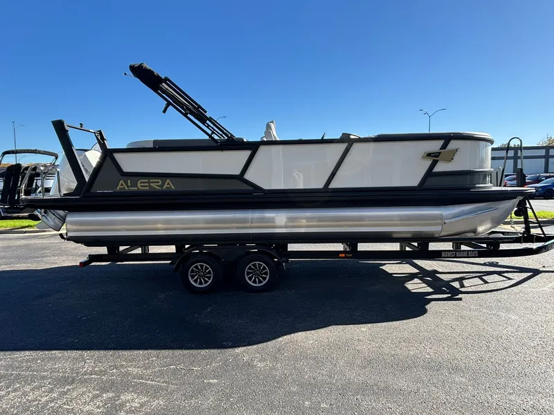 Slide: The Image of Alera M23Q 2026 - 38