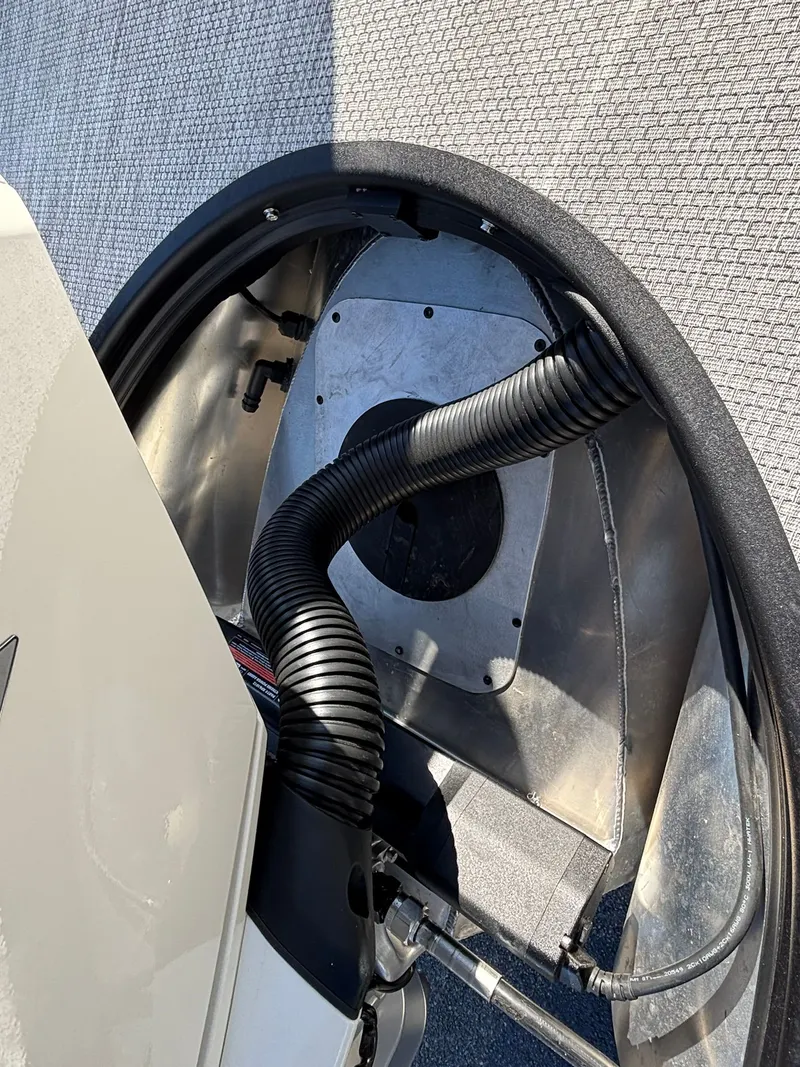 Slide: The Image of Alera M23Q 2026 - 6