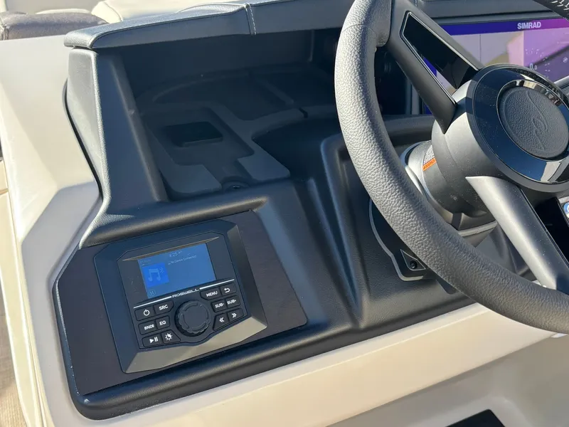 Slide: The Image of Alera M23L 2026 - 13