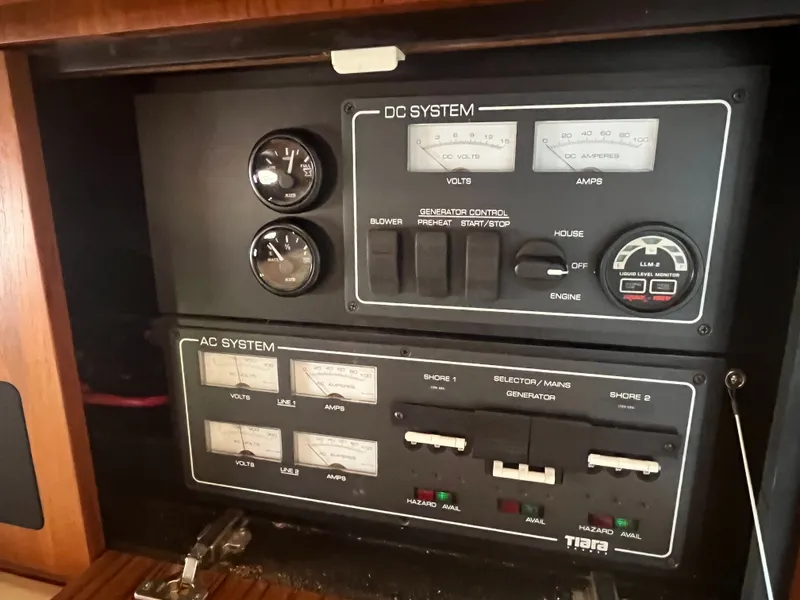 Slide: The Image of Tiara 3600 Open 2006 - 39