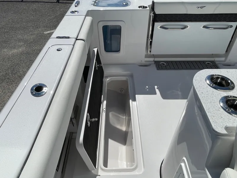 Slide: The Image of Tidewater 302 CC Adventure 2026 - 37