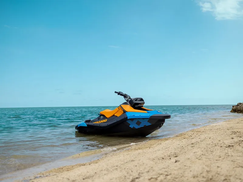 Slide: The Image of Sea-Doo Spark Trixx for 1 iBR and Audio in option 2026 - 20