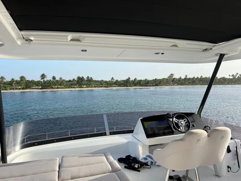 Slide: The Image of Fountaine Pajot MY 6 2022 - 17