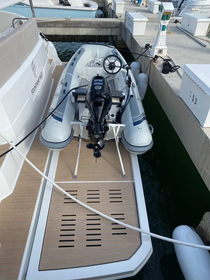 Slide: The Image of Fountaine Pajot MY 6 2022 - 61