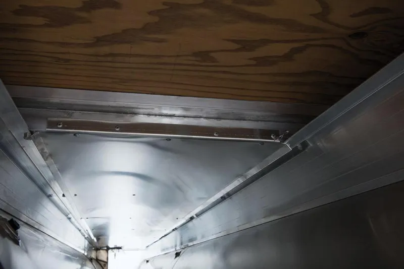 Slide: The Image of 2017 Sun Tracker Fishin' Barge 22 XP3 with Mercury FourStroke outboard motor. - 19