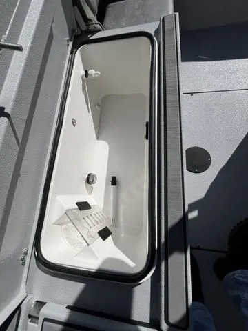 Slide: The Image of Avid 23 Mag 2024 - 23