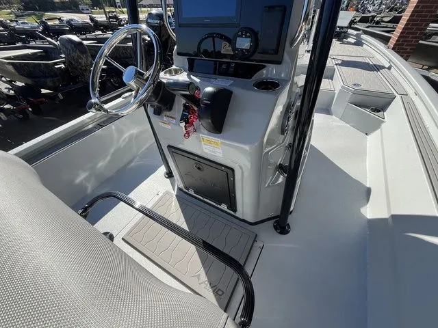 Slide: The Image of Avid 23 Mag 2024 - 25