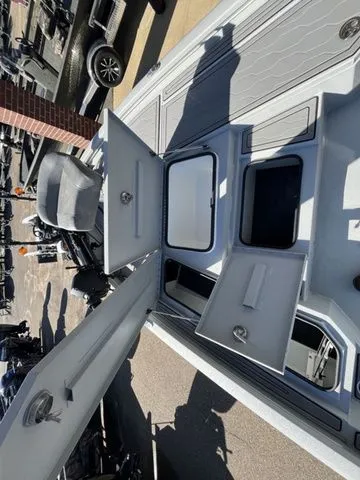 Slide: The Image of Avid 23 Mag 2024 - 29