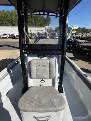 Slide: The Image of Avid 23 Mag 2024 - 35