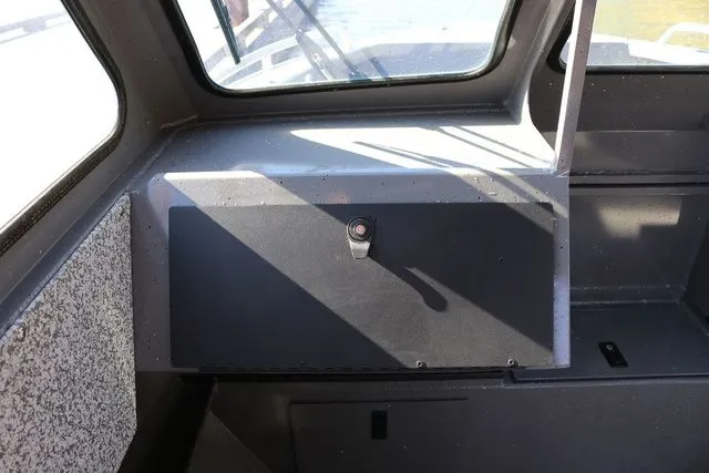 Slide: The Image of Alumaweld Stryker 220 2026 - 10