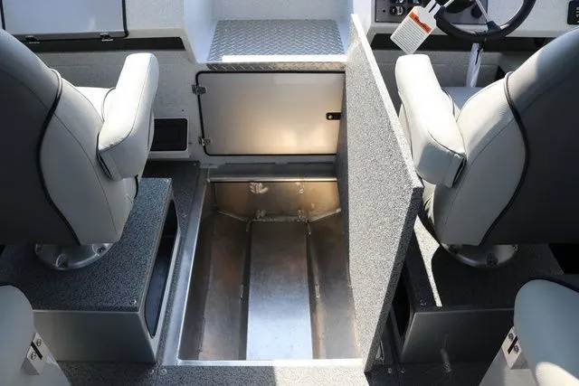 Slide: The Image of Kingfisher Escape 2425 HT 2026 - 12