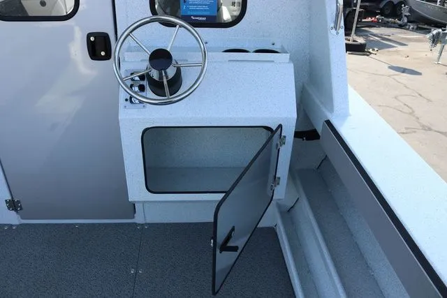 Slide: The Image of Kingfisher Escape 2425 HT 2026 - 21