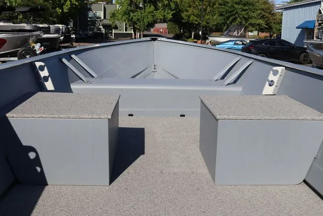 Slide: The Image of Smoker Craft Alaskan TL SS DLX 2024 - 4