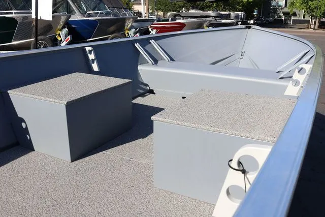 Slide: The Image of Smoker Craft Alaskan TL SS DLX 2024 - 5