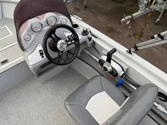 Slide: The Image of Smoker Craft Pro Lodge 160 2021 - 11