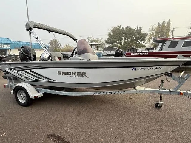 Slide: The Image of Smoker Craft Pro Lodge 160 2021 - 4