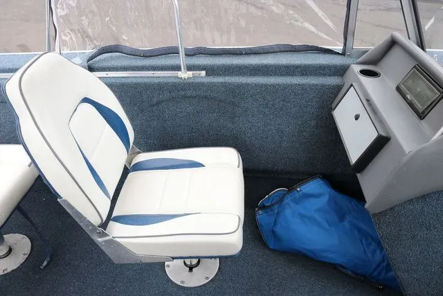 Slide: The Image of Starcraft Superfisherman 190 19' 1994 - 11