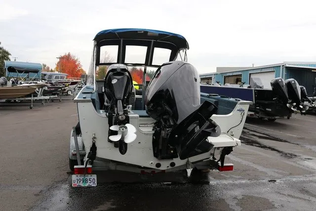 Slide: The Image of Starcraft Superfisherman 190 19' 1994 - 3