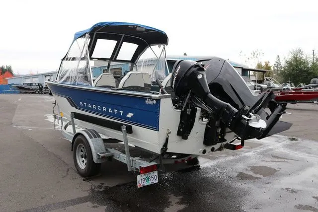 Slide: The Image of Starcraft Superfisherman 190 19' 1994 - 4