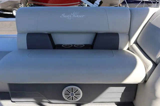 Slide: The Image of SunChaser Vista Fish 20' 2023 - 19