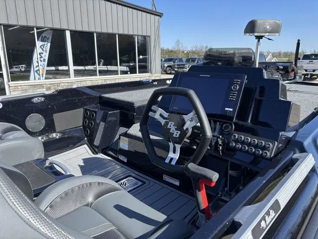 Slide: The Image of Bass Cat Puma STS 2025 - 5