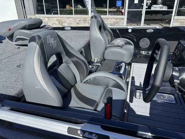 Slide: The Image of Bass Cat Puma STS 2025 - 6