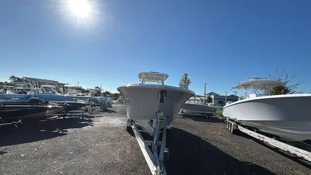 Slide: The Image of Sea Fox 328 Commander 2026 - 12