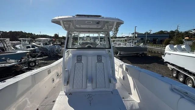 Slide: The Image of Sea Fox 328 Commander 2026 - 29