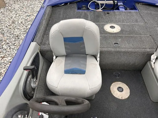 Slide: The Image of Tracker Pro Team 175 TF 2017 - 15